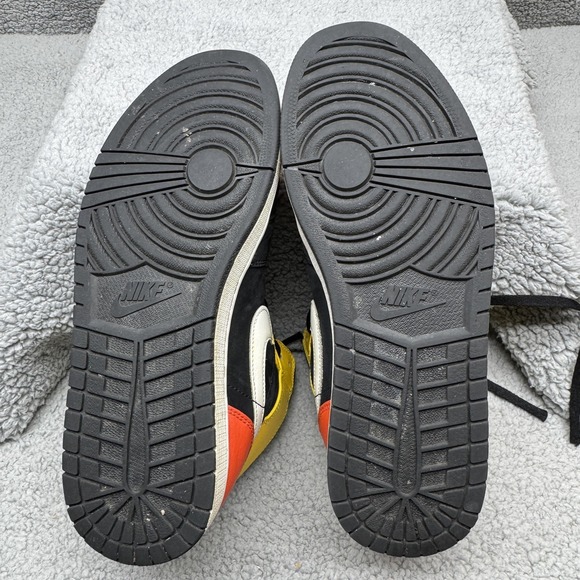 Nike Air Jordan 1 Shoes Mens 11.5 Mid Black Gym Red Yellow Sneakers 852542-087 - Picture 16 of 16